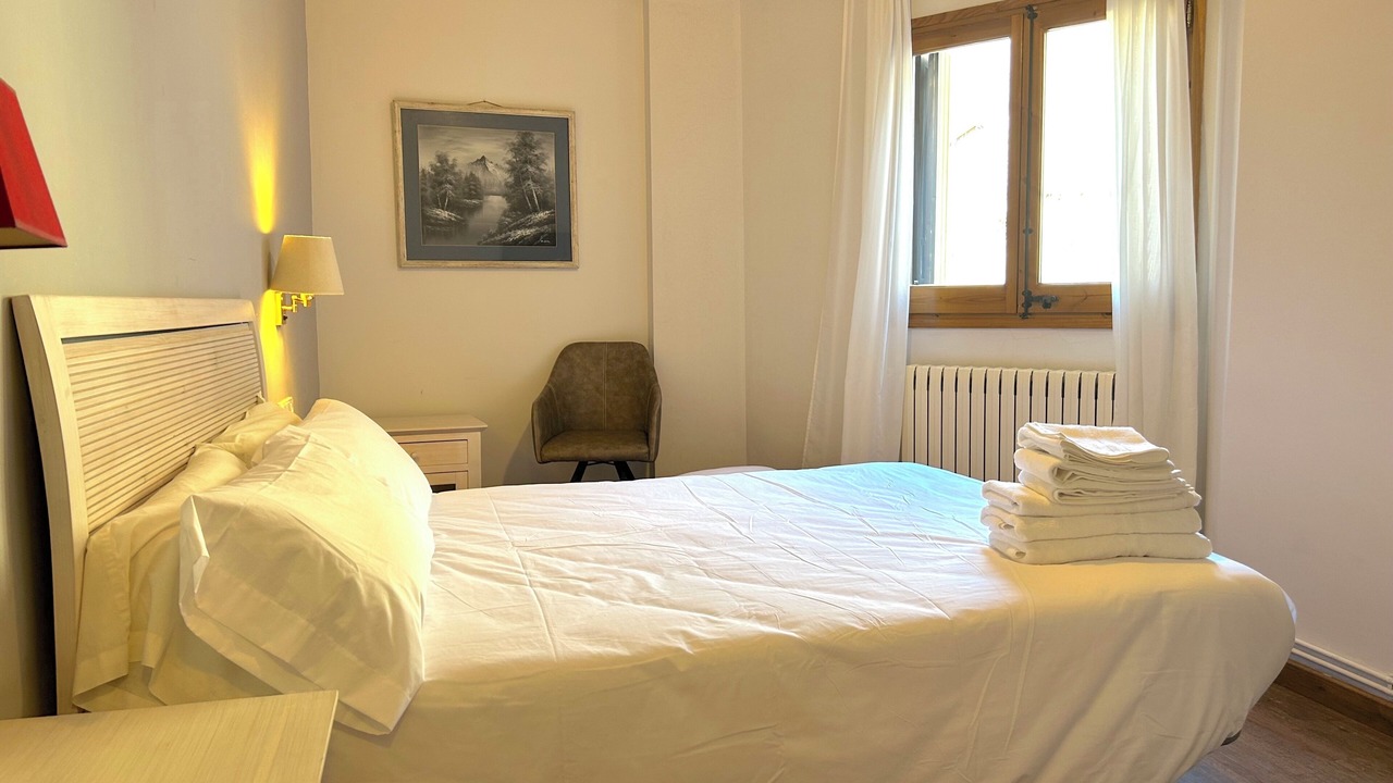 Photo of Bedroom in Esterri D'Aneu