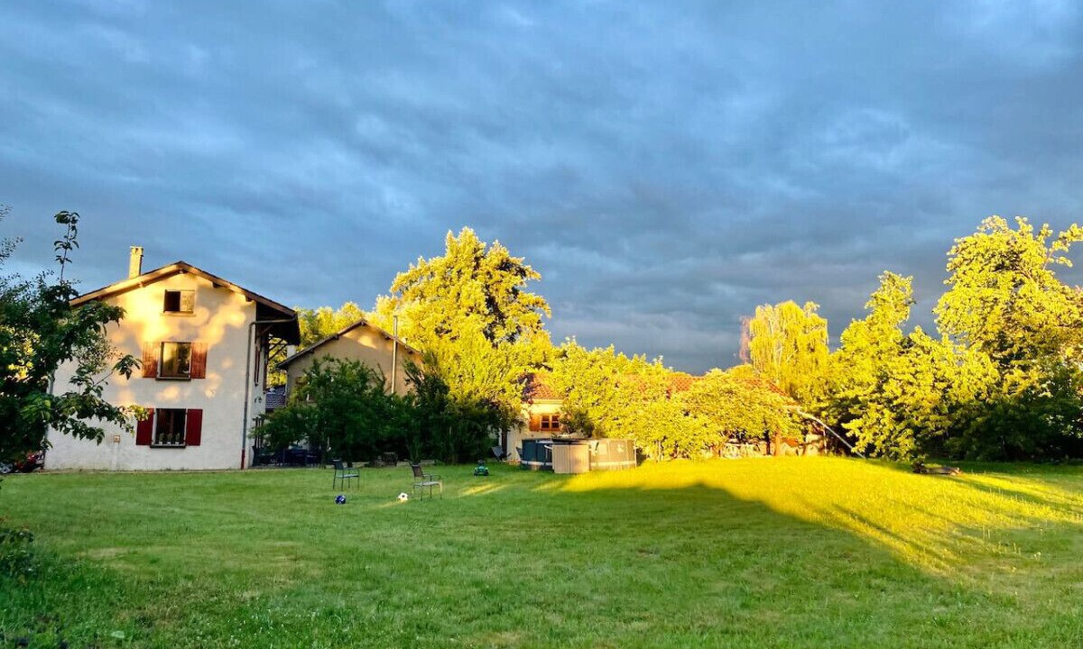 Photo of Outdoor in Saint-Simeon-de-Bressieux