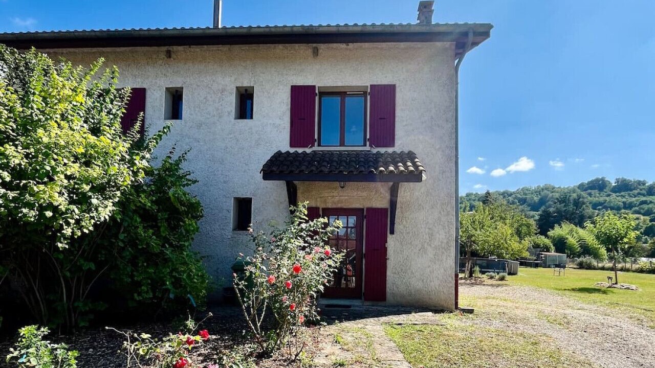 Photo of Outdoor in Saint-Simeon-de-Bressieux