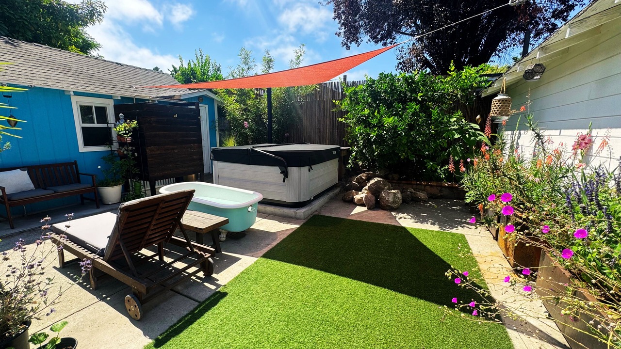 Photo of Outdoor in Oakland