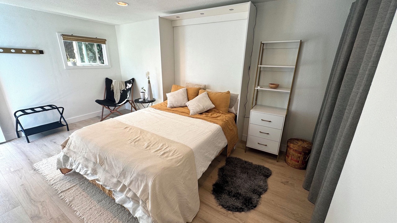 Photo of Others in Oakland