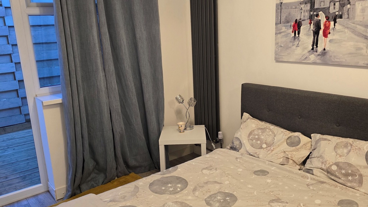 Photo of Others in Barnwood