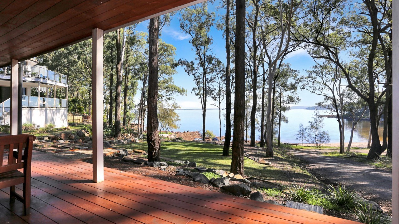 Photo of Patio Balcony in North Arm Cove