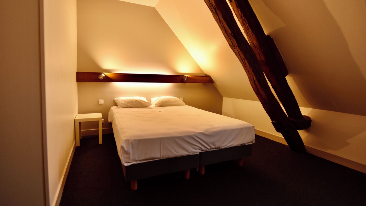 Photo of Bedroom in Saint-Fargeau