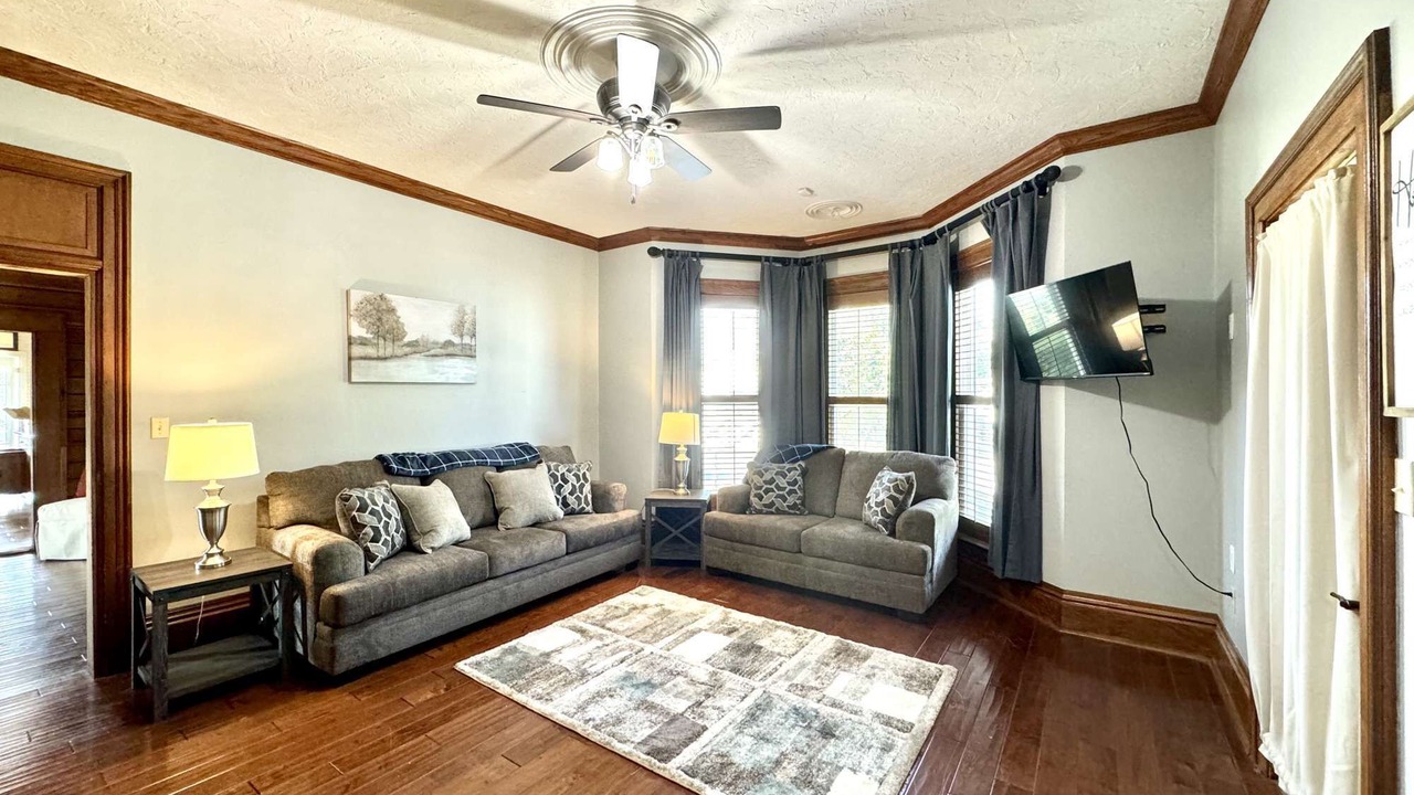 Photo of Others in Maxwell