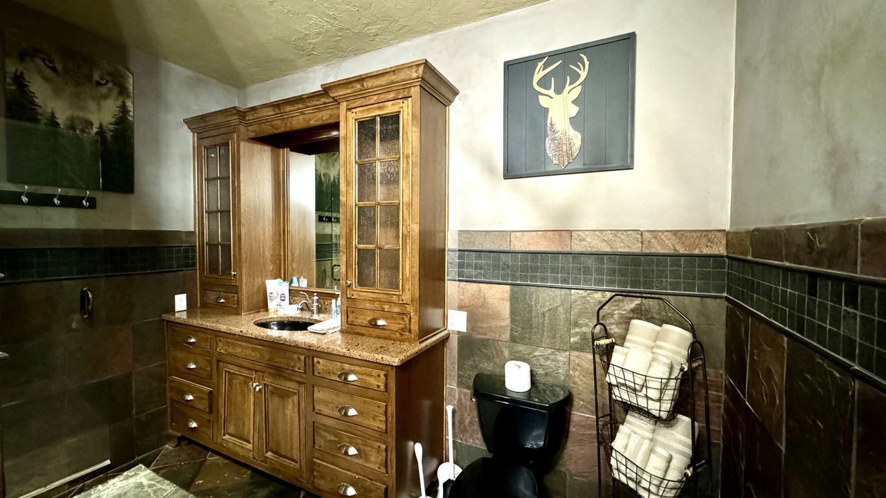 Photo of Others in Maxwell