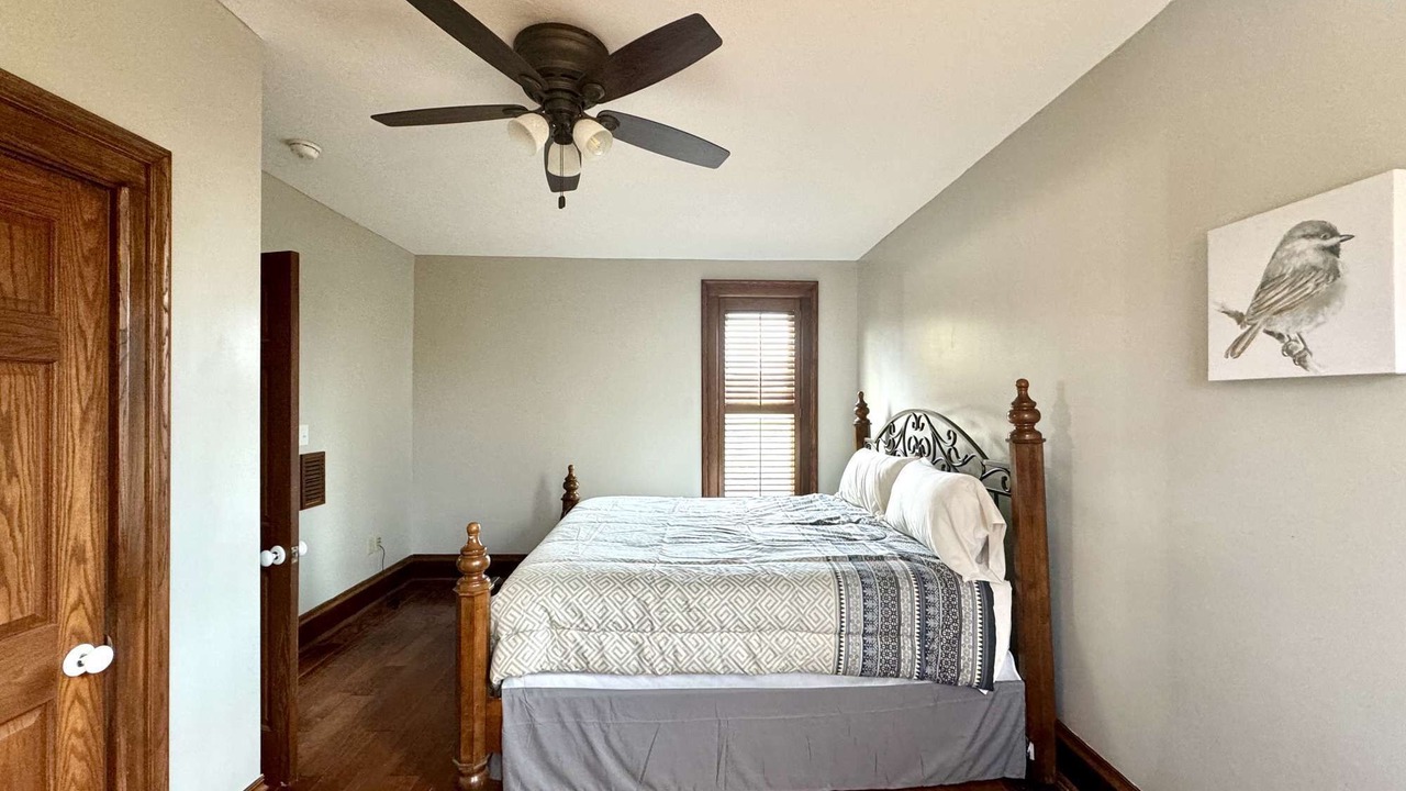 Photo of Others in Maxwell