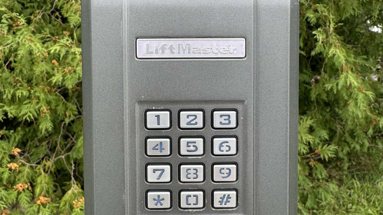 Photo of Others in Maxwell