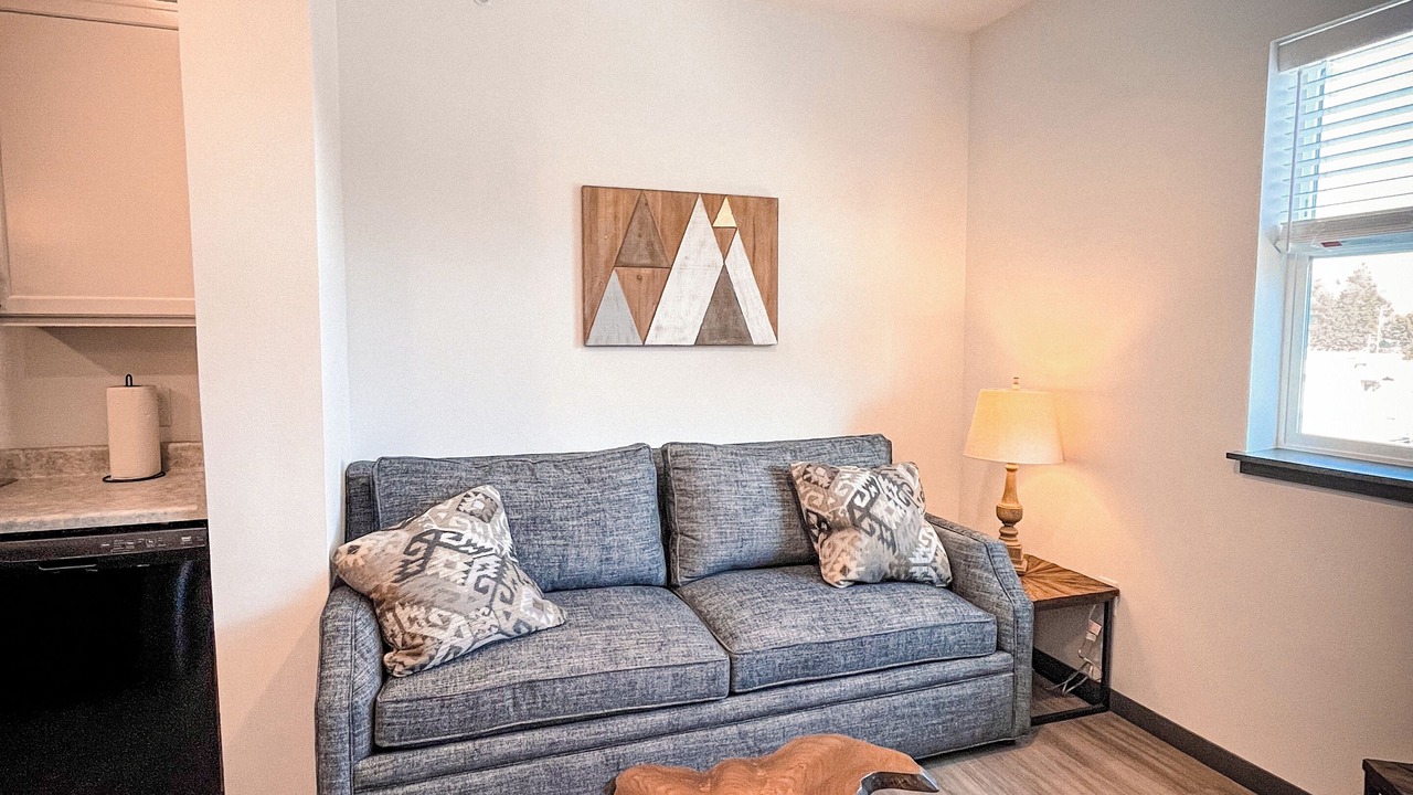 Photo of Livingroom in Hayden