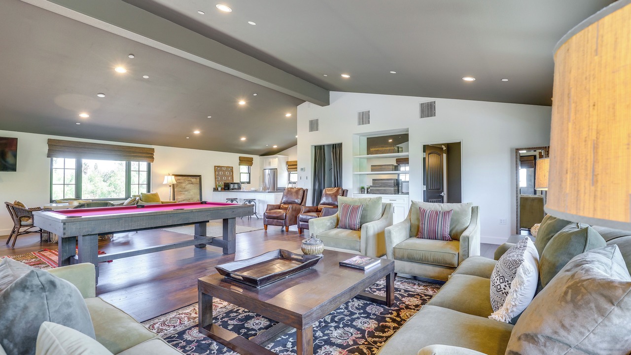 Photo of Livingroom in Valley Center