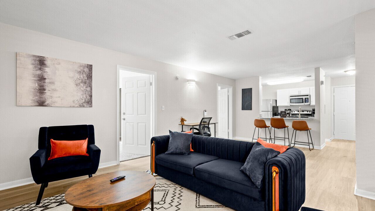 Photo of Livingroom in Pleasant Valley