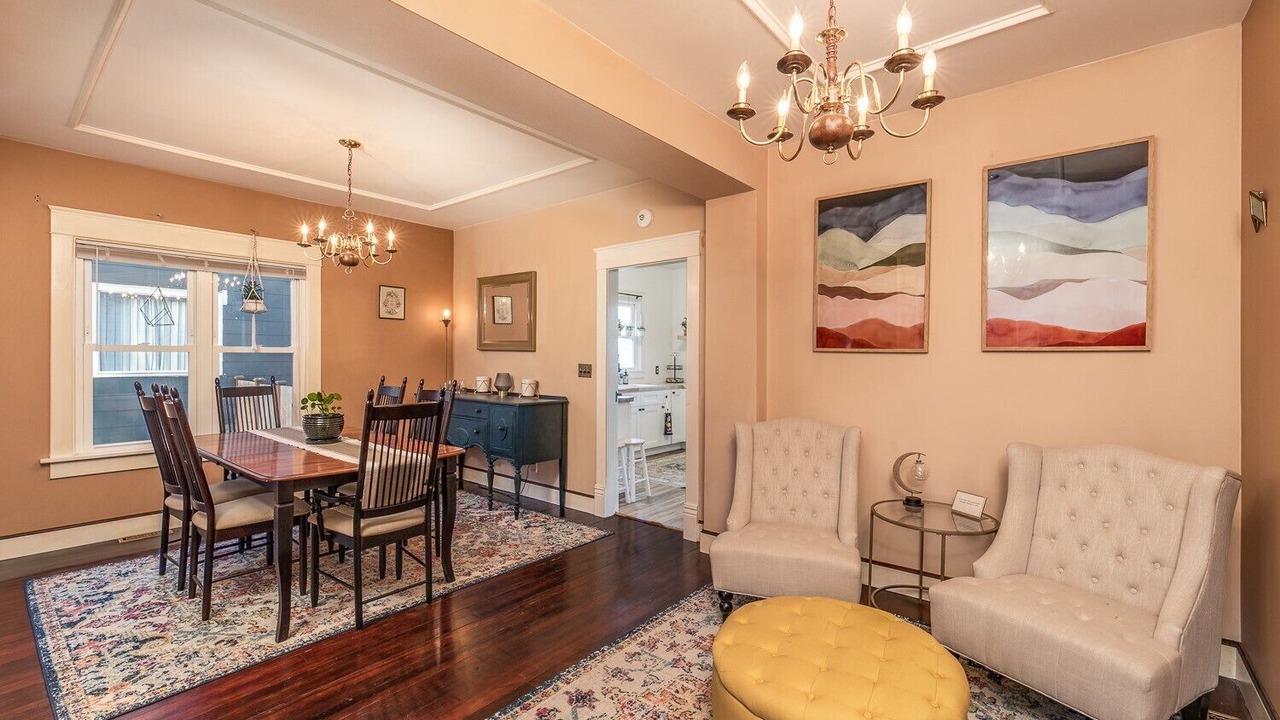 Photo of Others in Everett