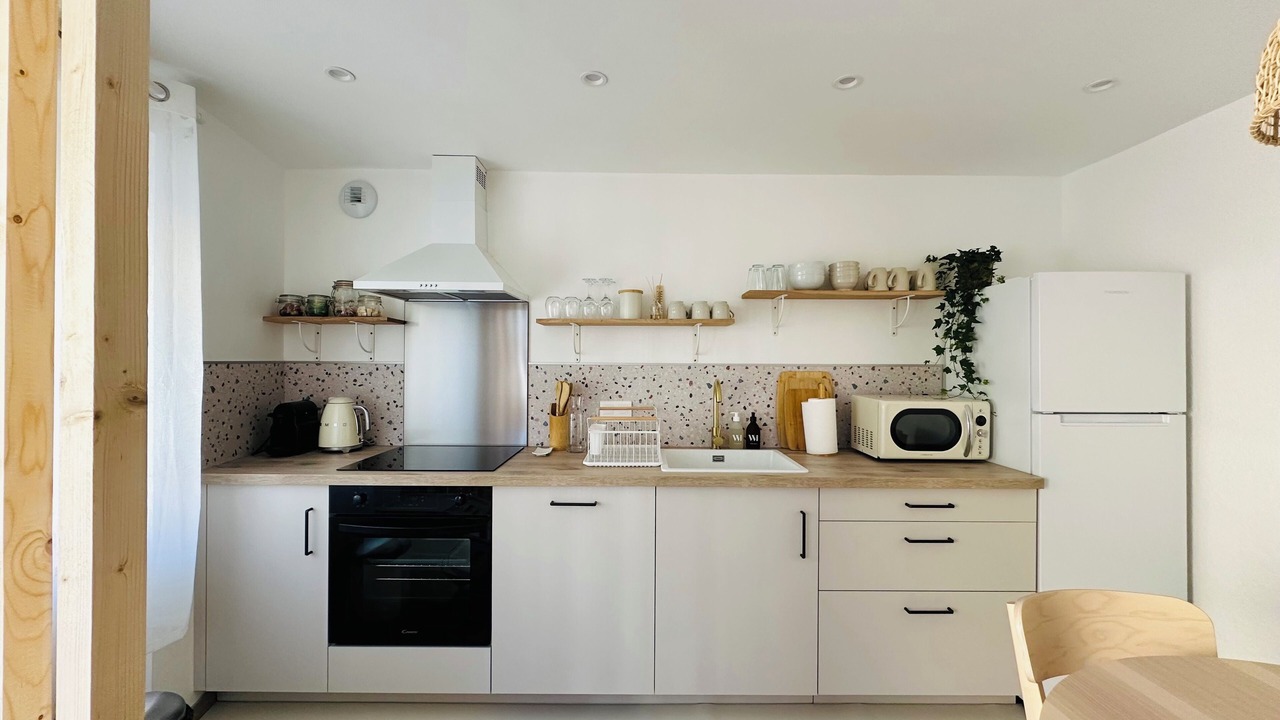 Photo of Kitchen in Charbonnieres-les-Varennes