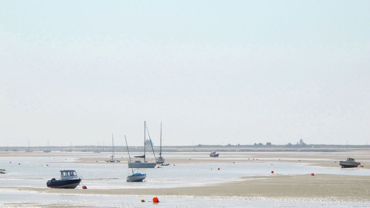Photo of Others in (le) Mesnil Hue