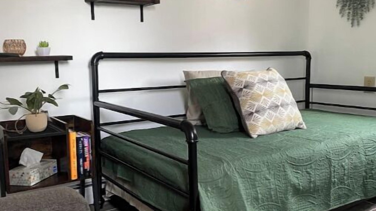 Photo of Others in Drewsville