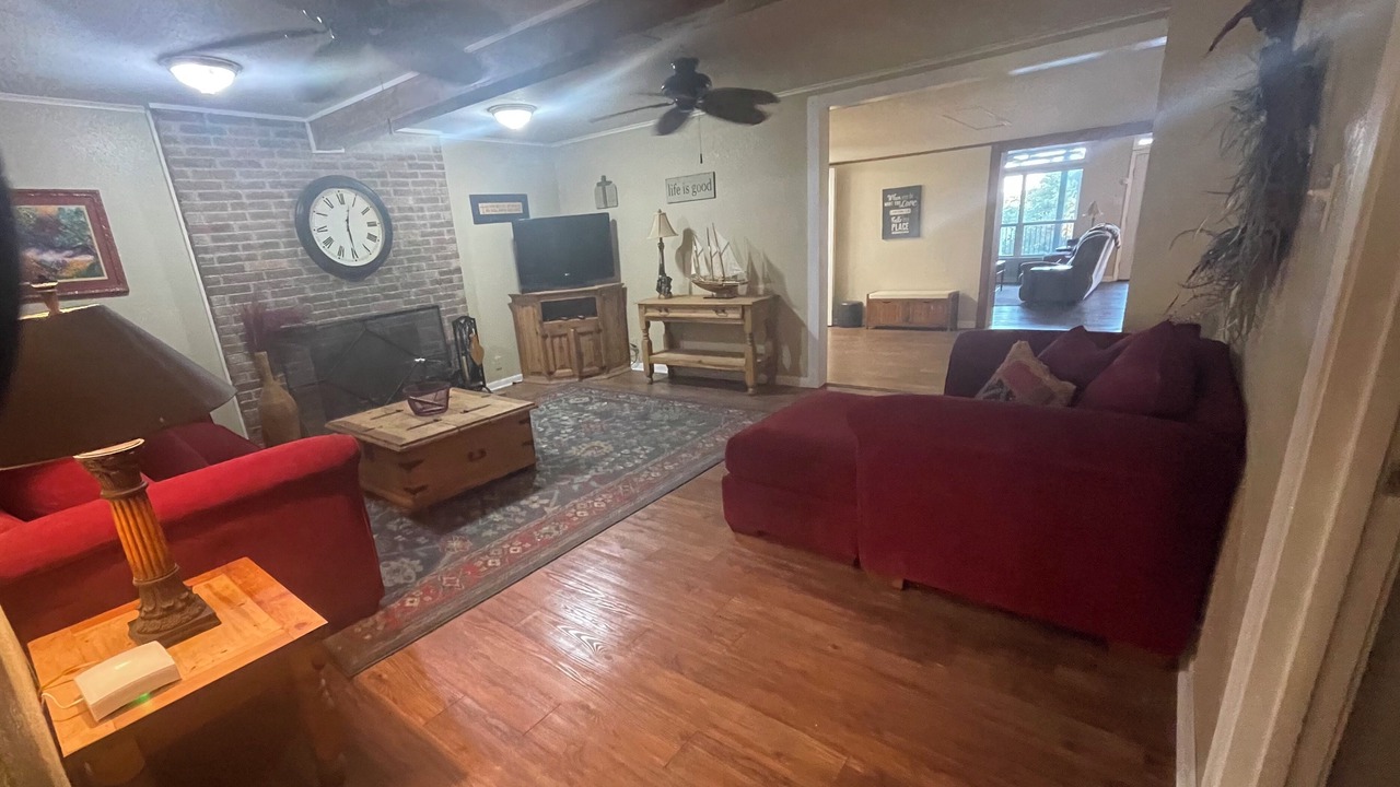 Photo of Livingroom in Brownwood
