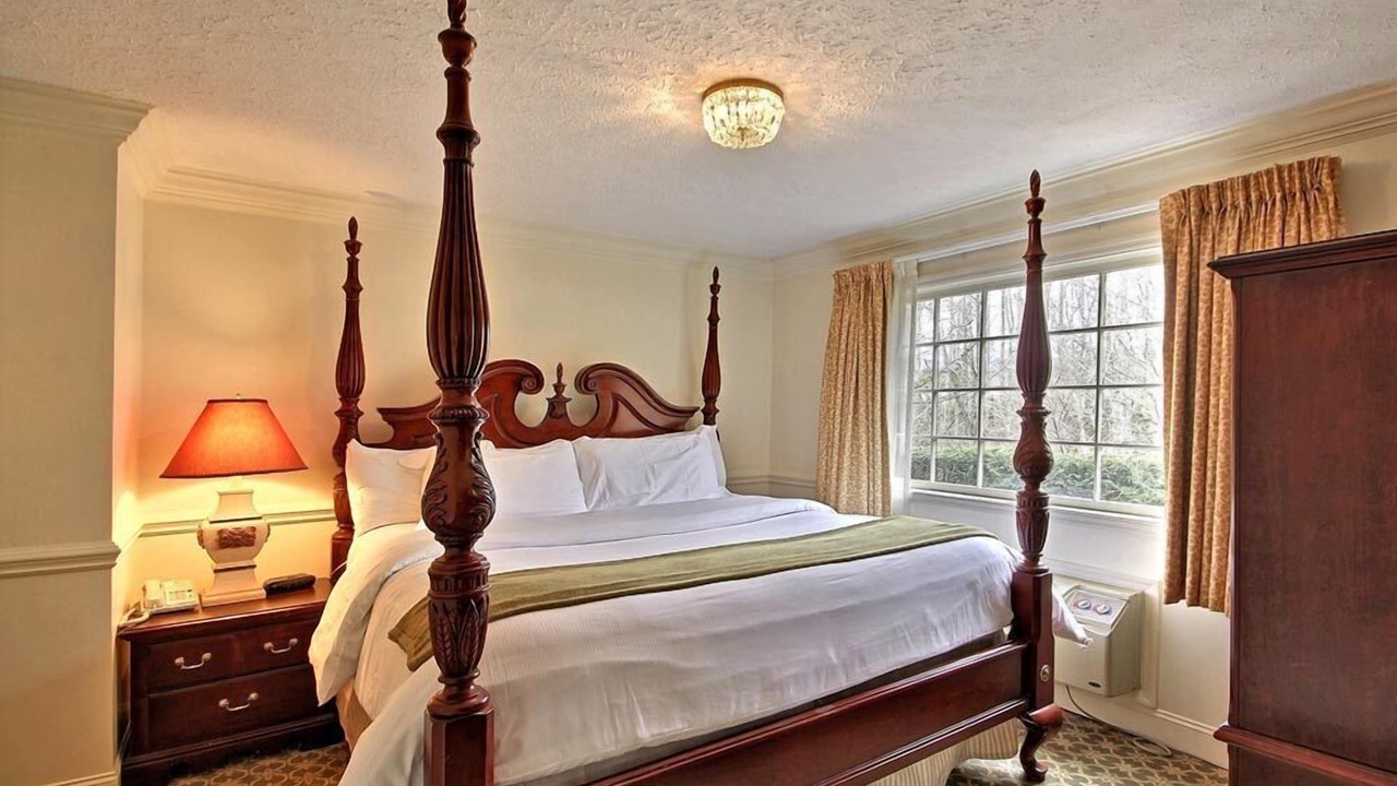 Photo of Bedroom in Dillard
