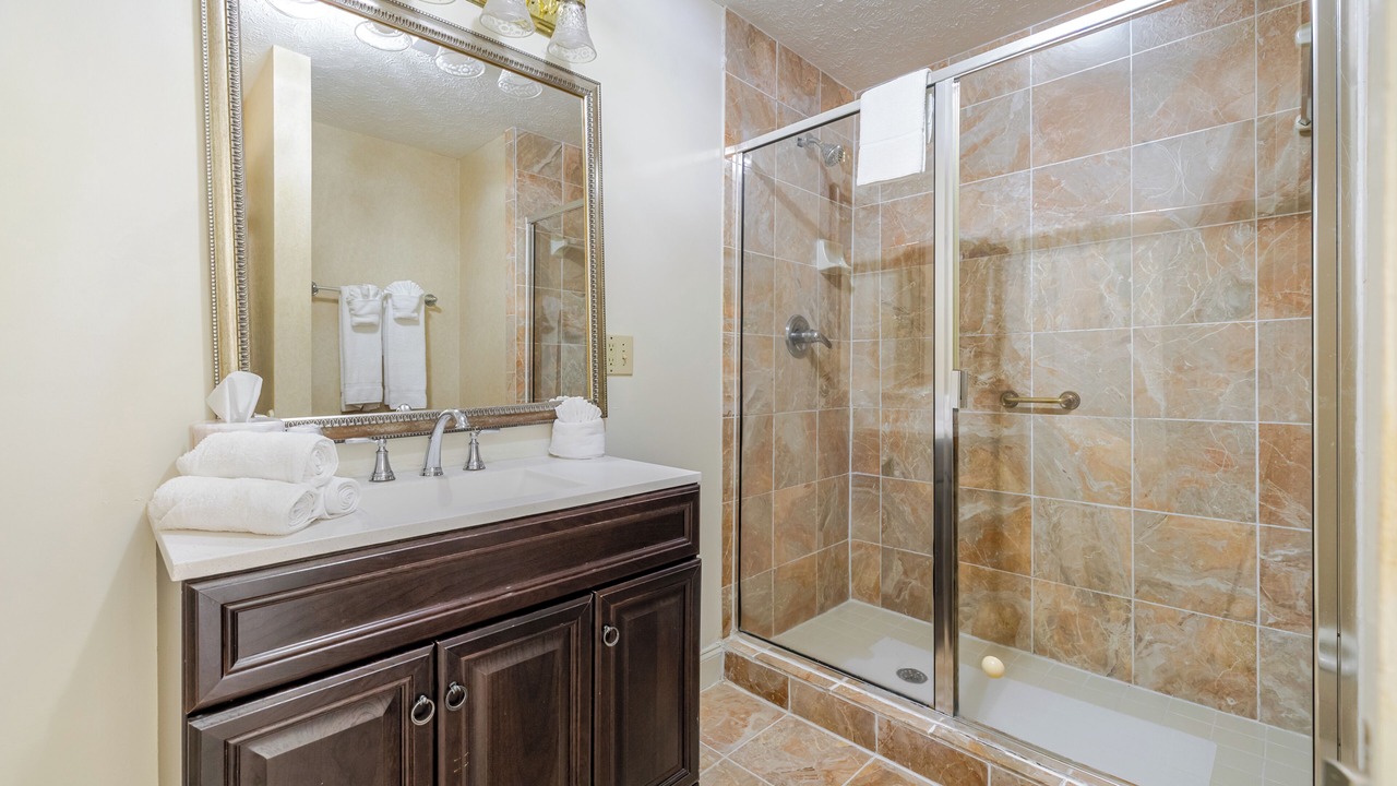 Photo of Bathroom in Dillard