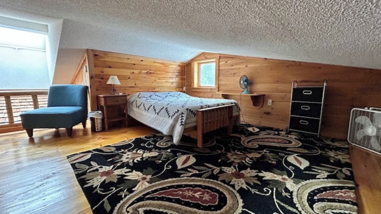 Photo of Others in Embden