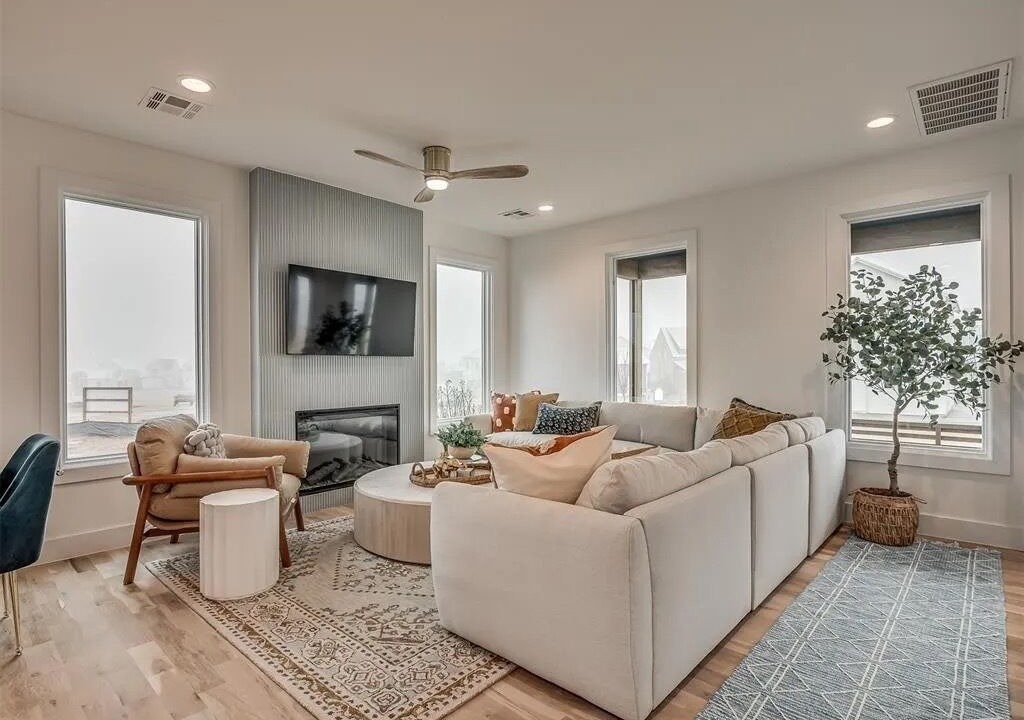 Photo of Livingroom in Eufaula