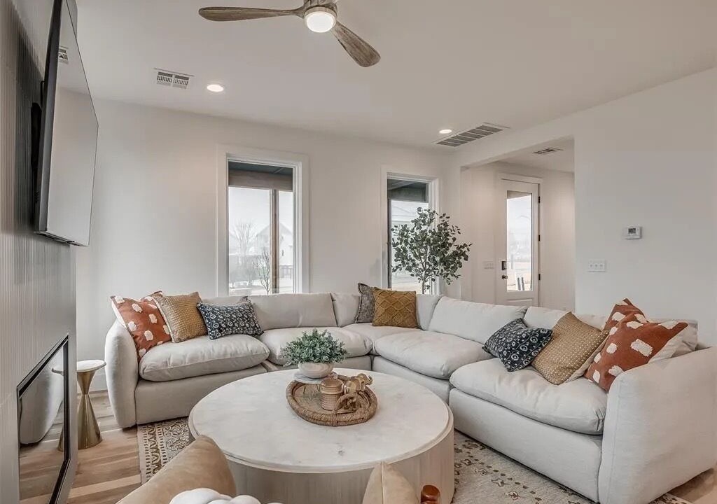 Photo of Livingroom in Eufaula