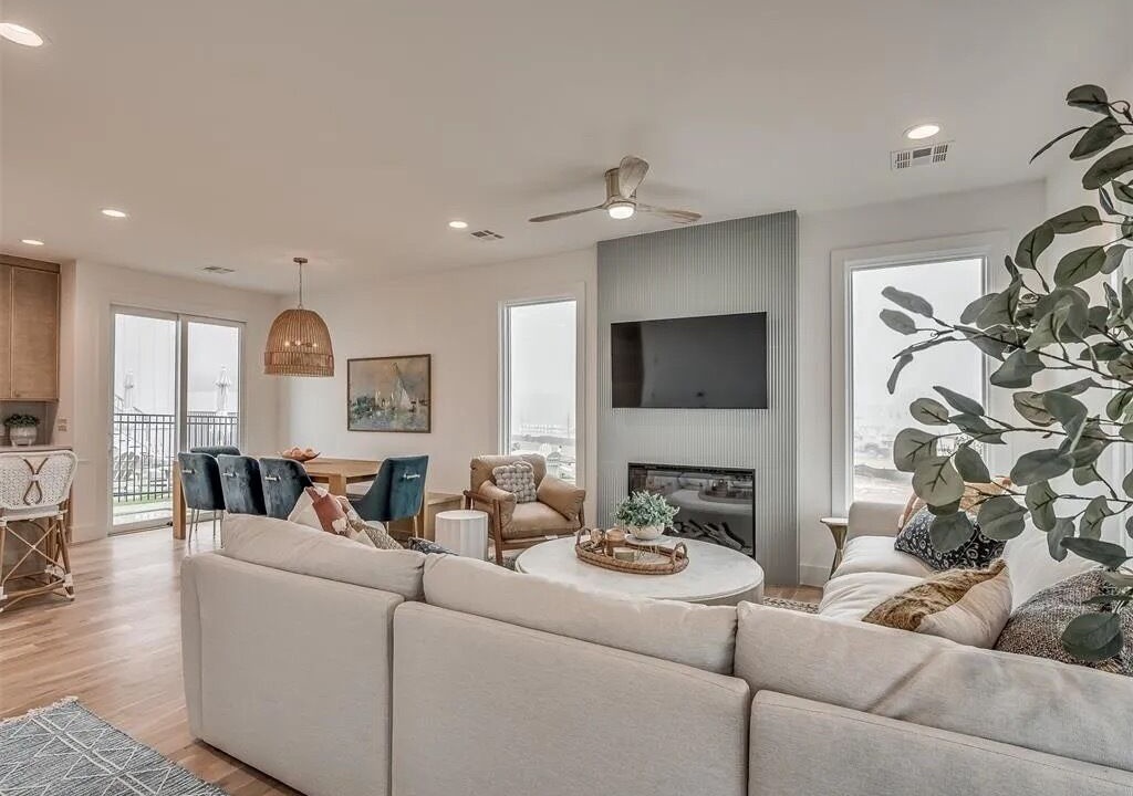 Photo of Livingroom in Eufaula