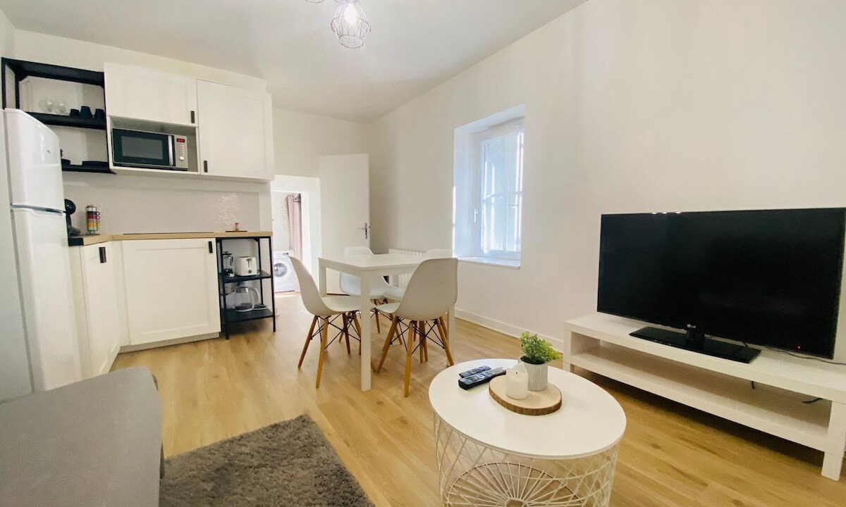 Photo of Livingroom in Saint-Serge