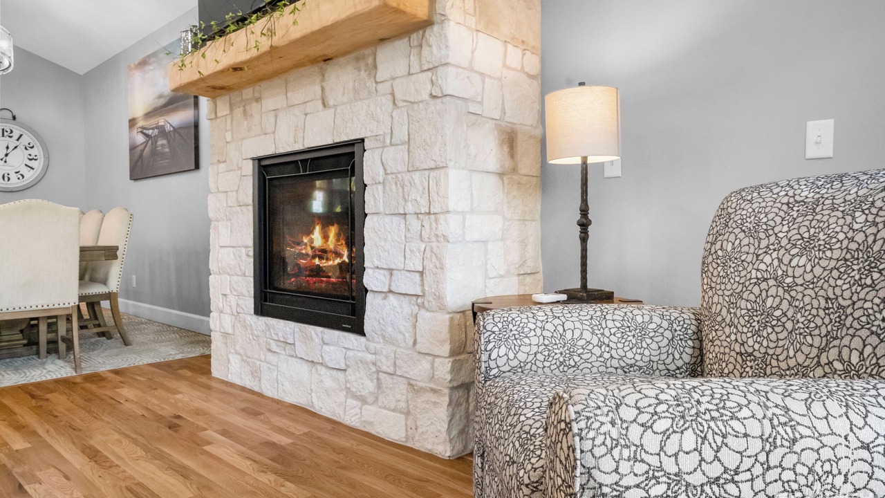 Photo of Livingroom in Jay