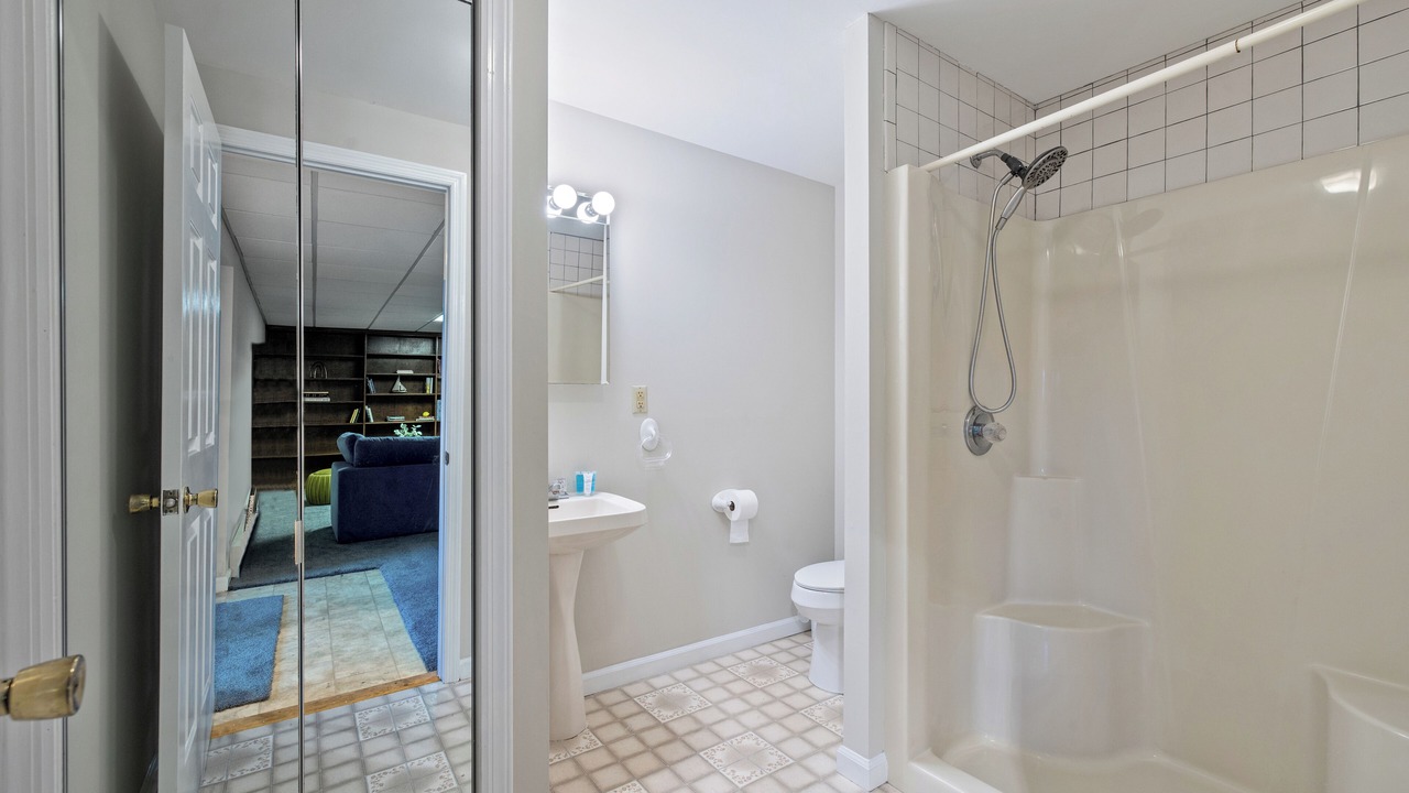 Photo of Others in Goshen