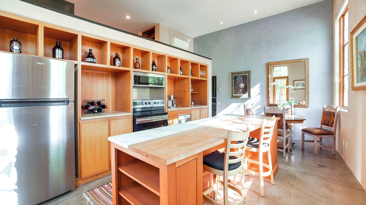 Photo of Kitchen in South Capitol