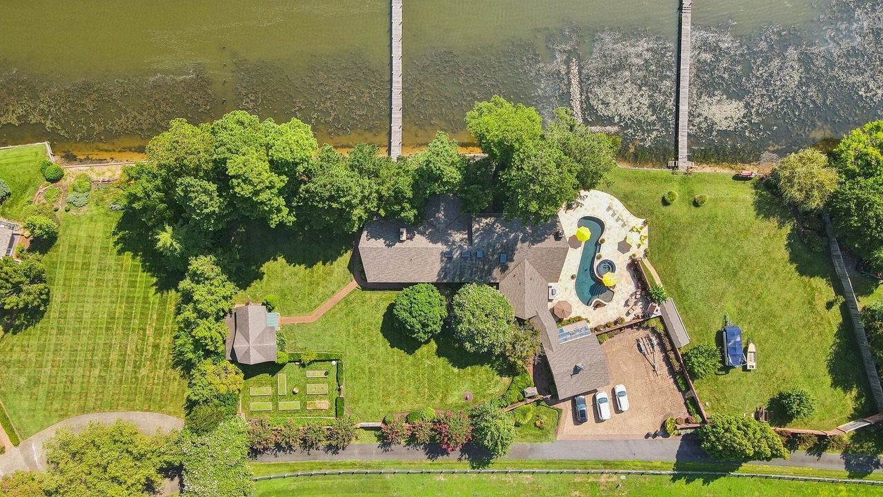 Photo of Outdoor in George Washington