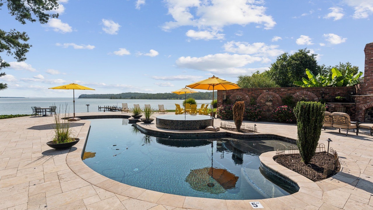 Photo of Outdoor in George Washington