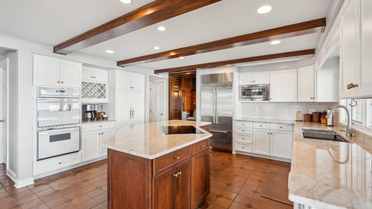 Photo of Kitchen in George Washington
