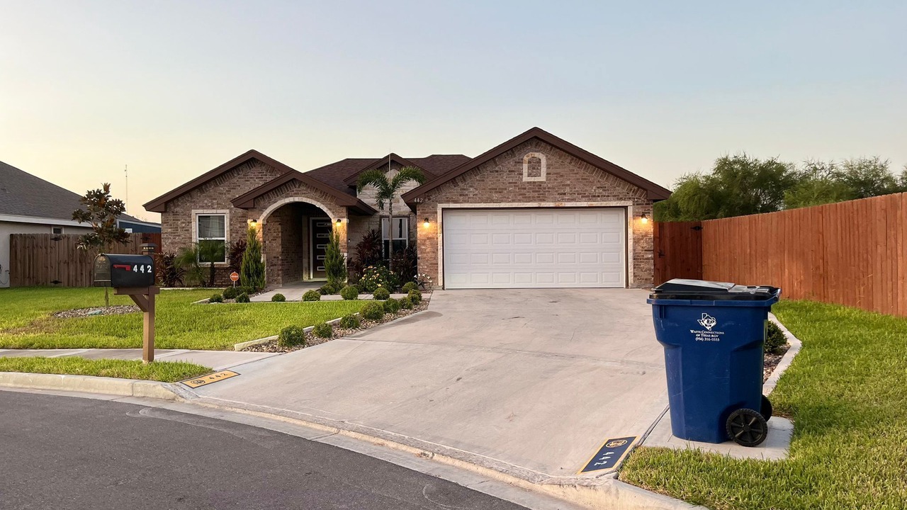 Photo of Outdoor in Donna