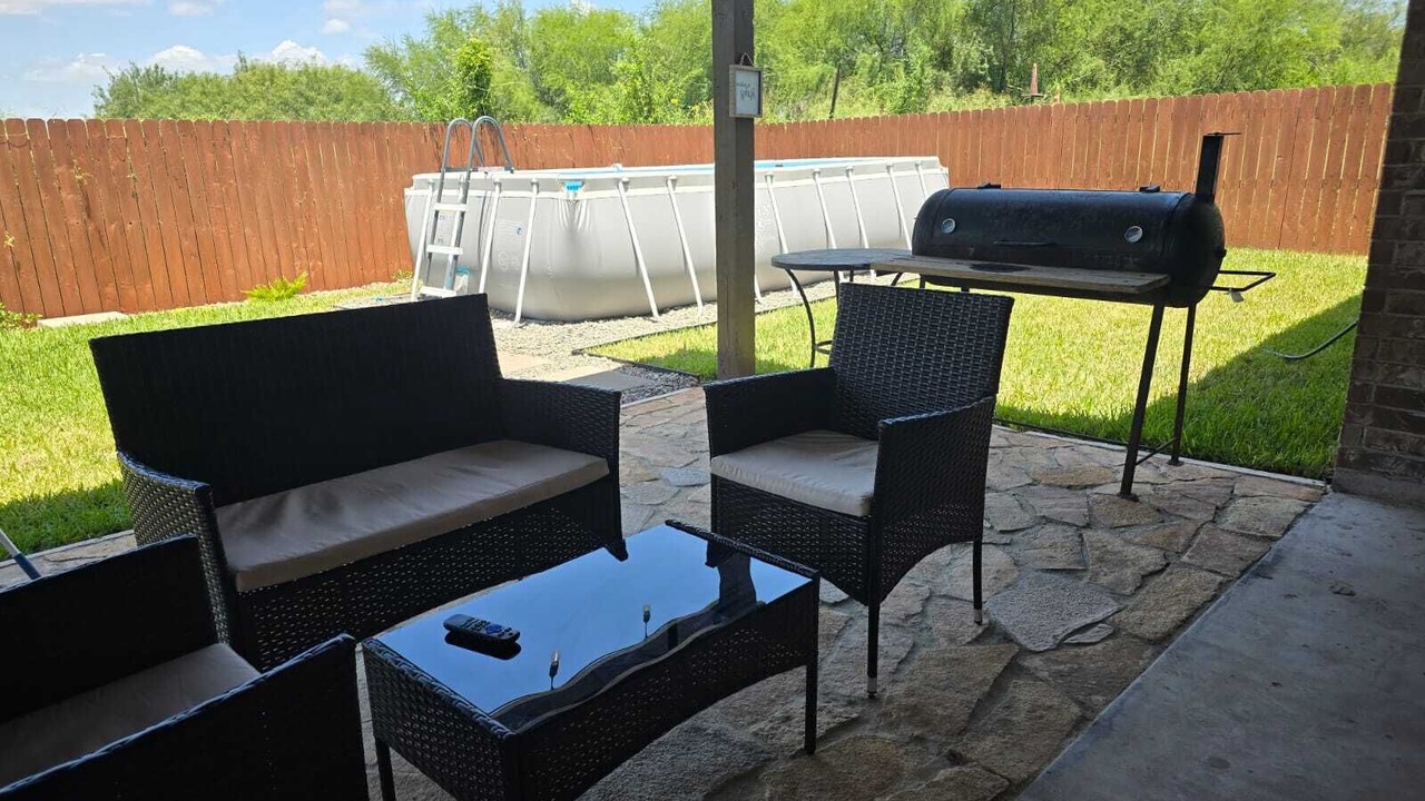 Photo of Patio Balcony in Donna