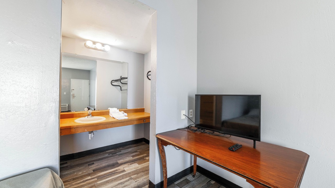 Photo of Others in Blue Springs