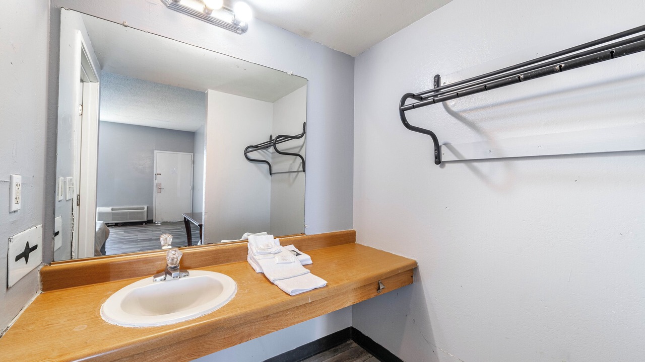 Photo of Others in Blue Springs