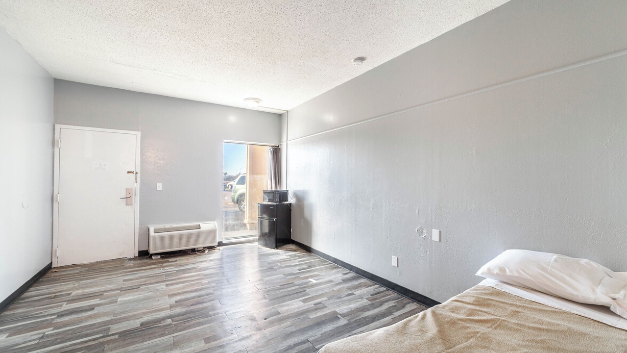 Photo of Others in Blue Springs