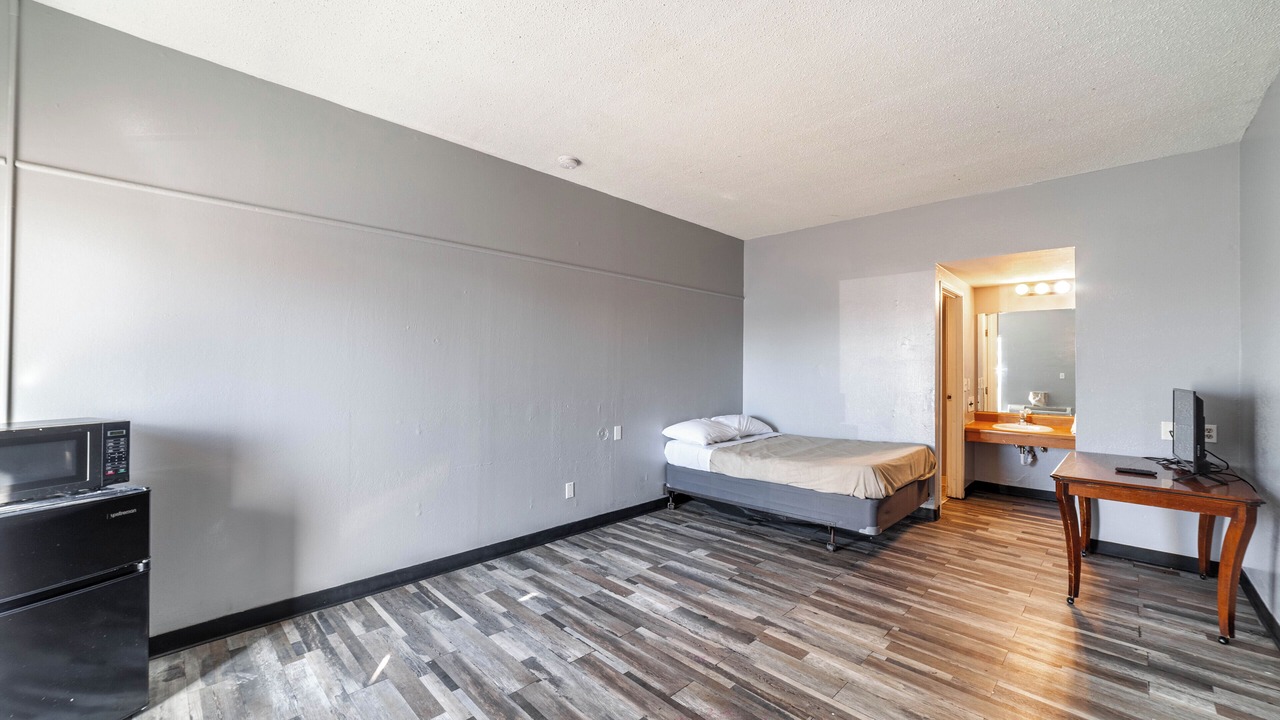 Photo of Others in Blue Springs