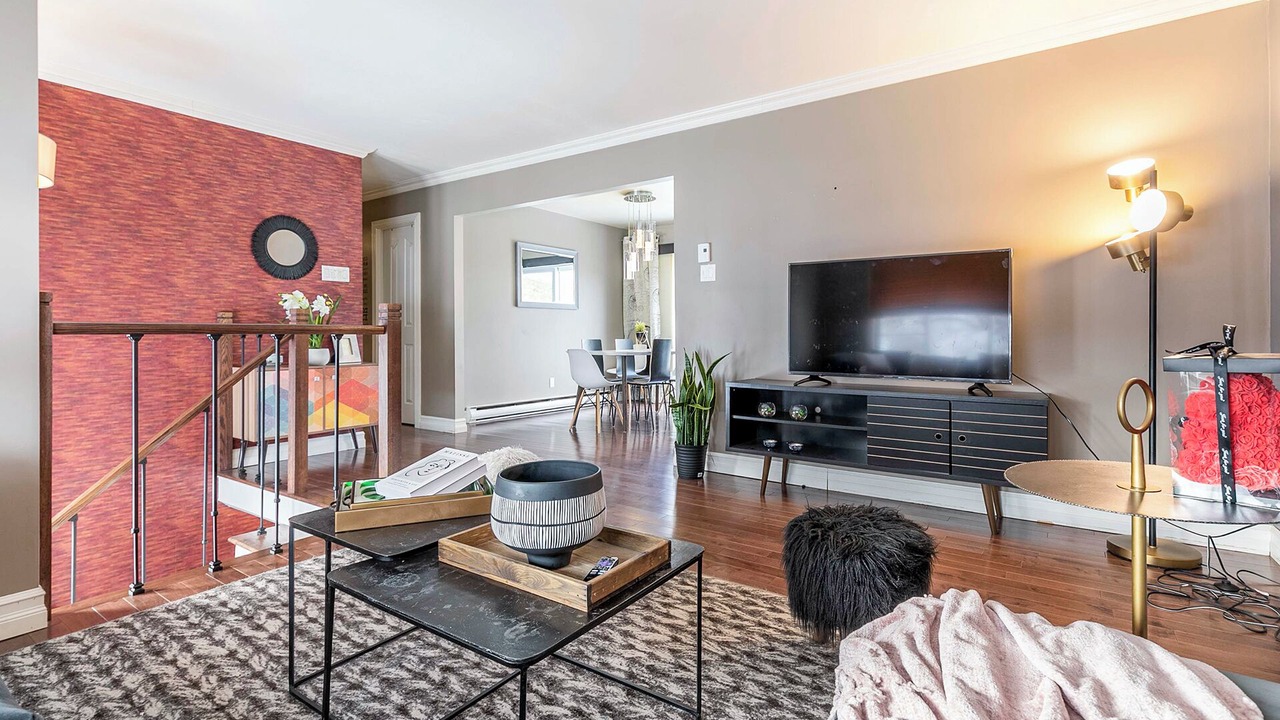 Photo of Livingroom in Brossard