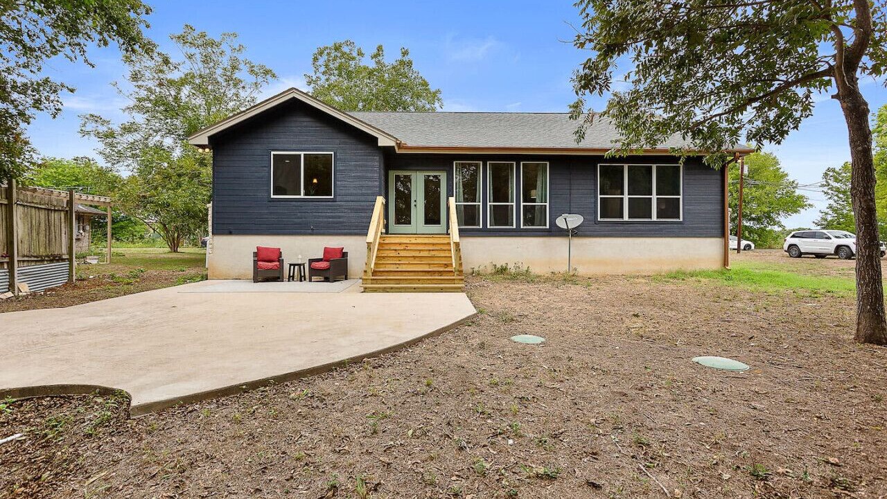 Photo of Outdoor in Martindale