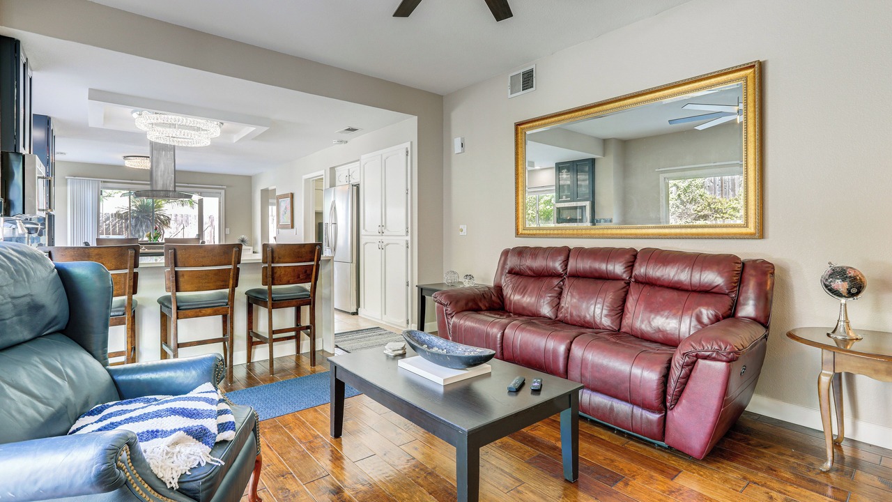 Photo of Livingroom in Antelope