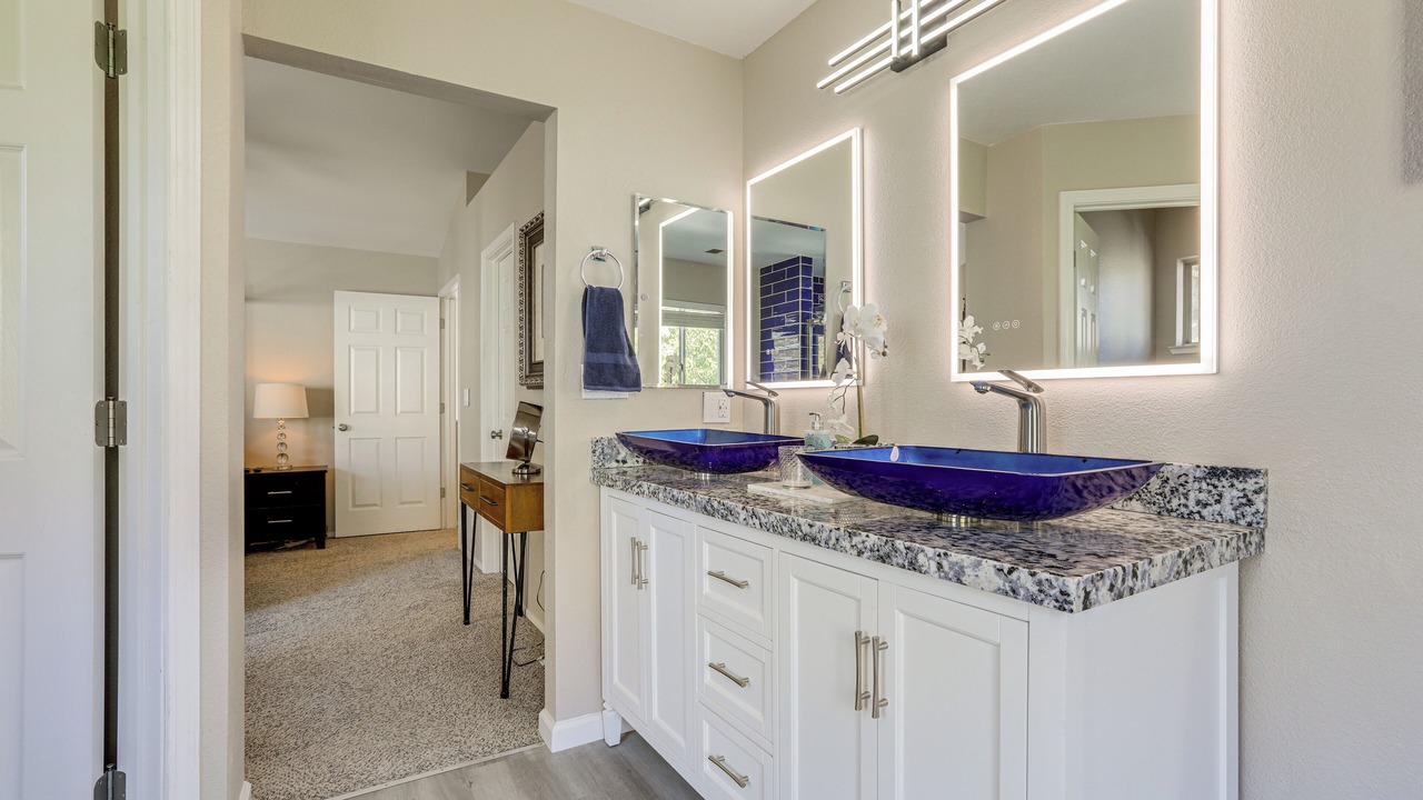 Photo of Others in Antelope