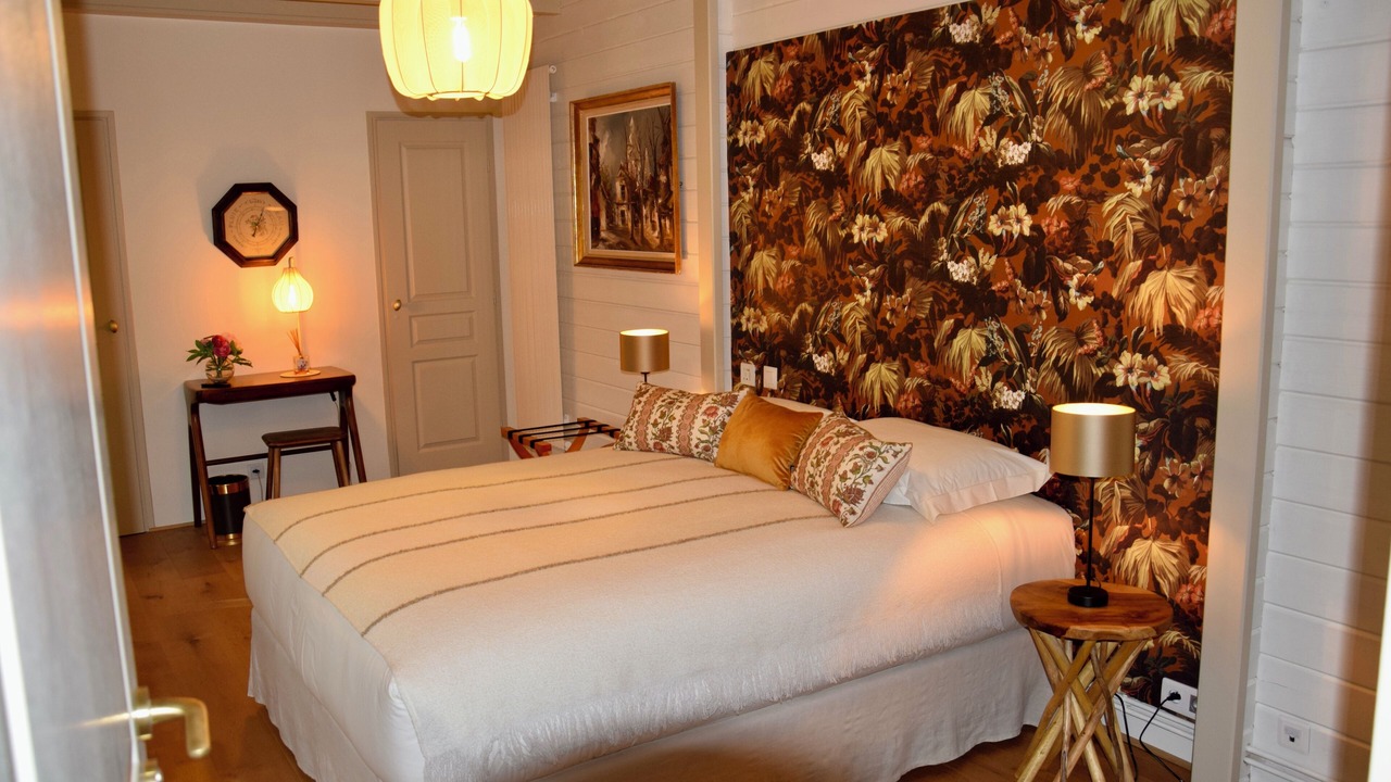 Photo of Bedroom in L'Isle-Adam