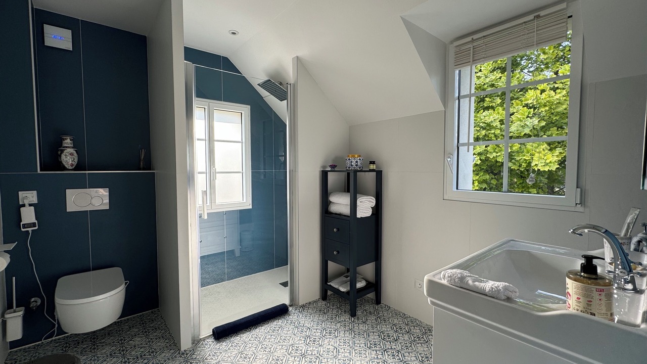 Photo of Bathroom in L'Isle-Adam