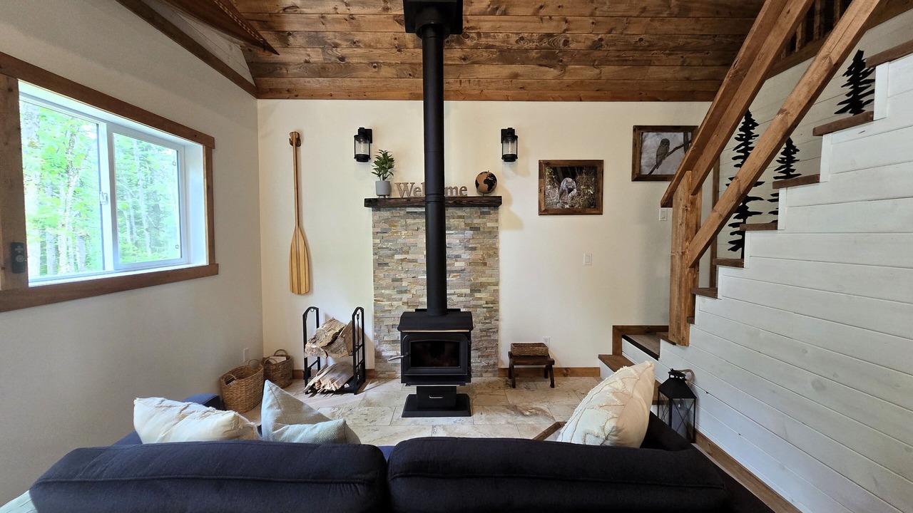 Photo of Livingroom in Iron Bridge