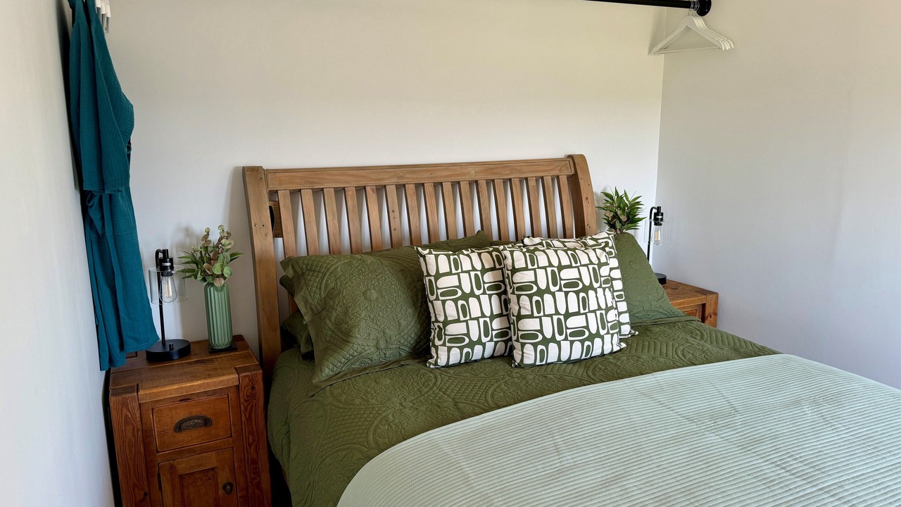 Photo of Bedroom in Helford Passage