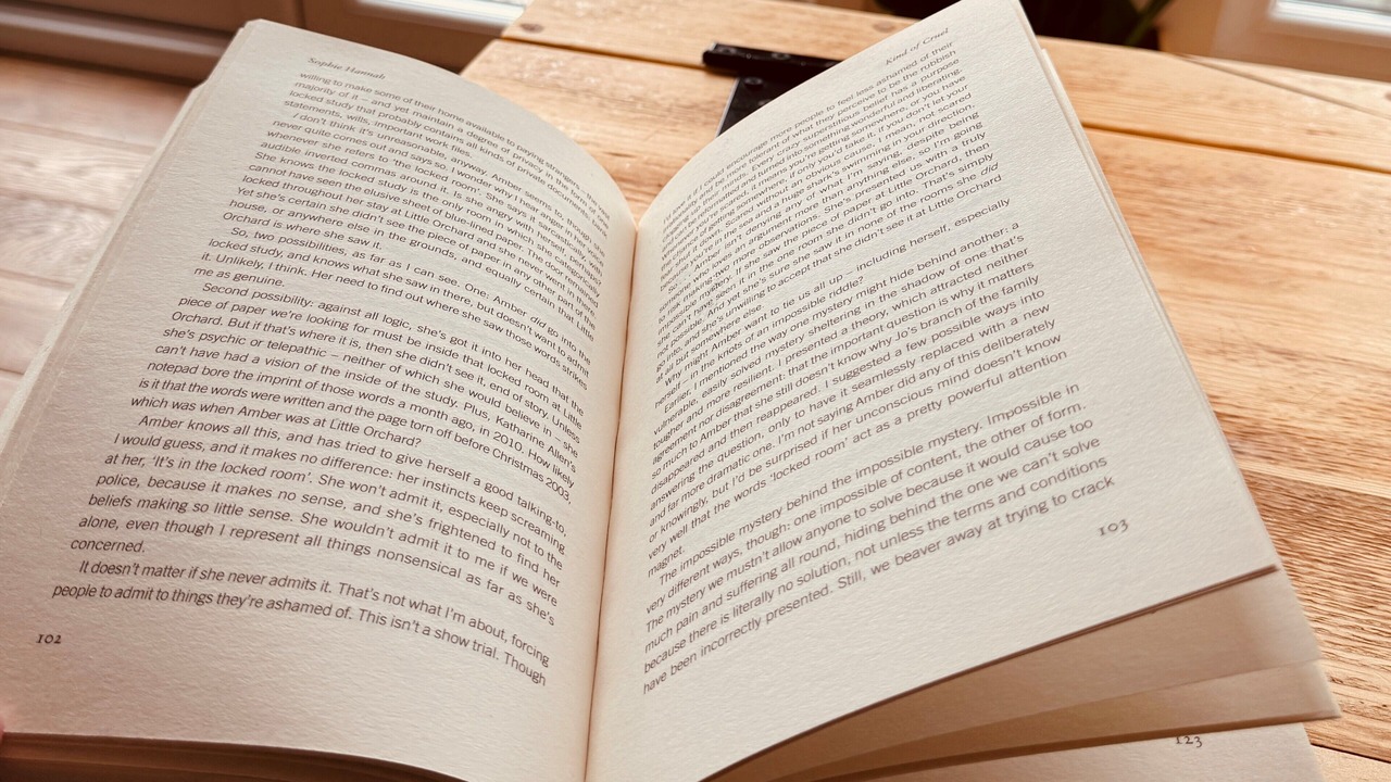 Photo of Bedroom in Helford Passage