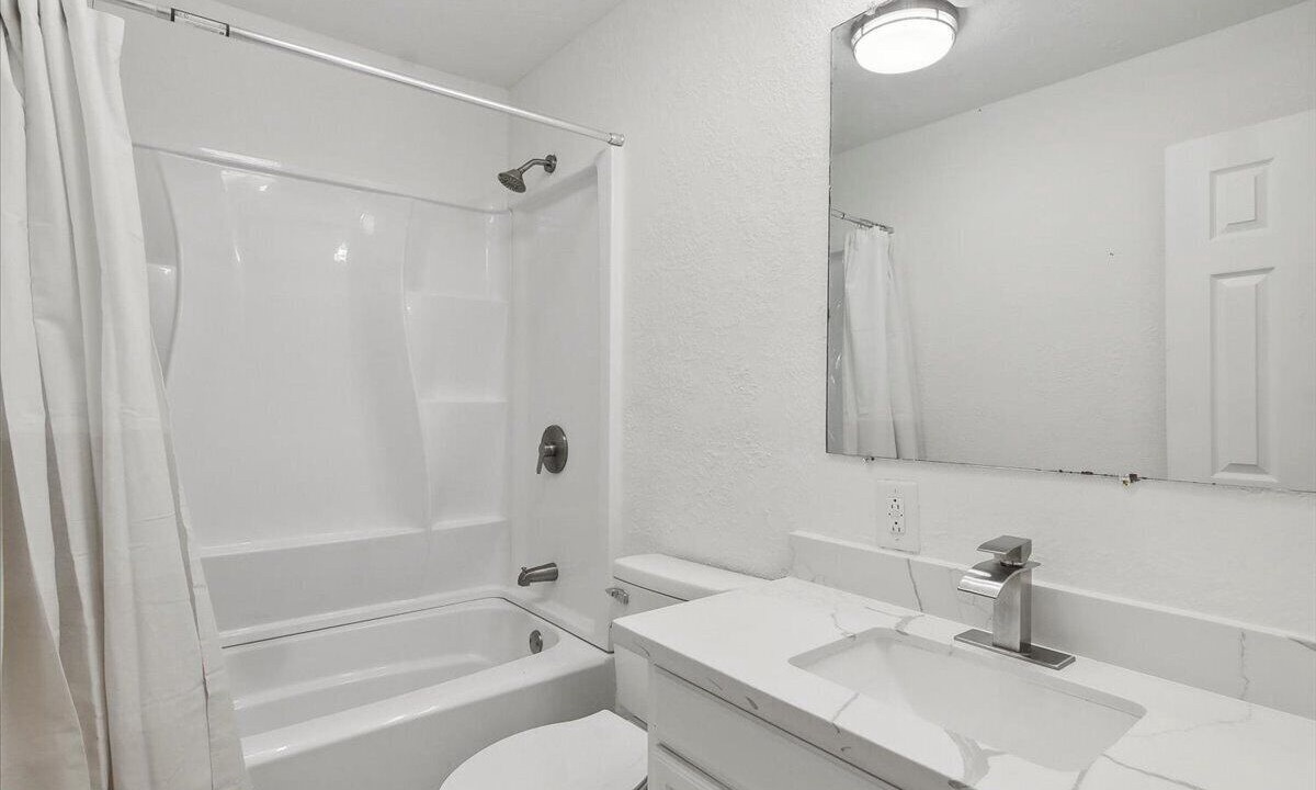 Photo of Bathroom in Groves