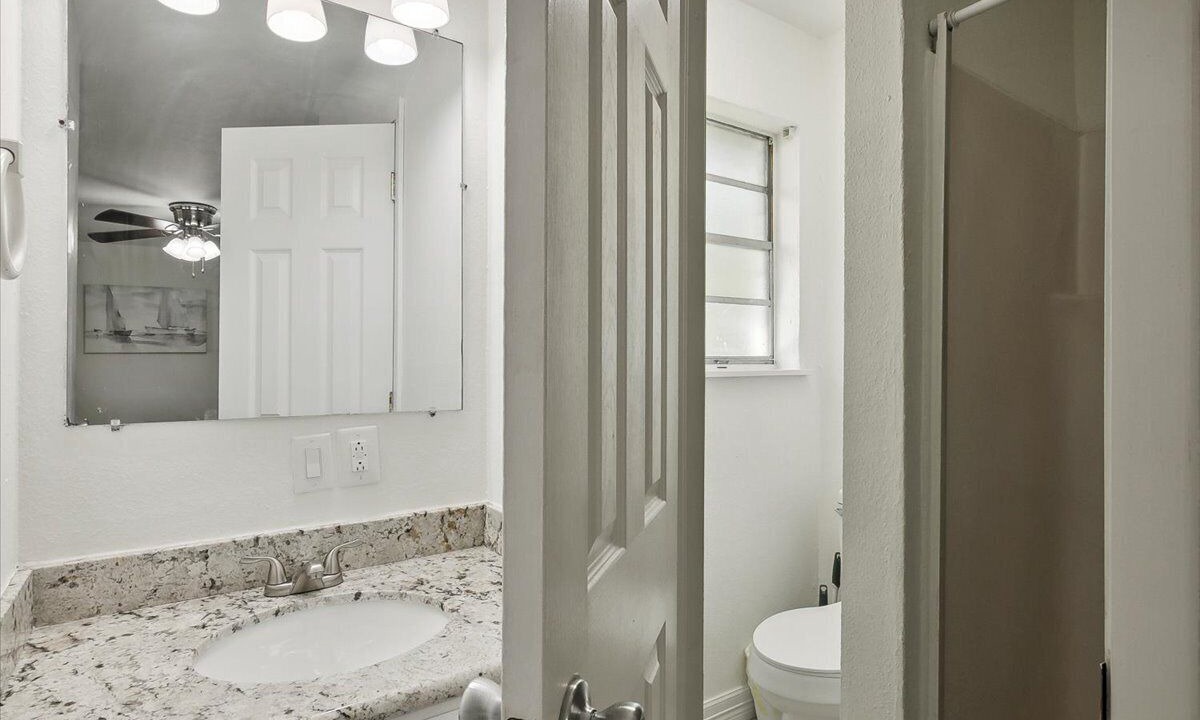 Photo of Bathroom in Groves